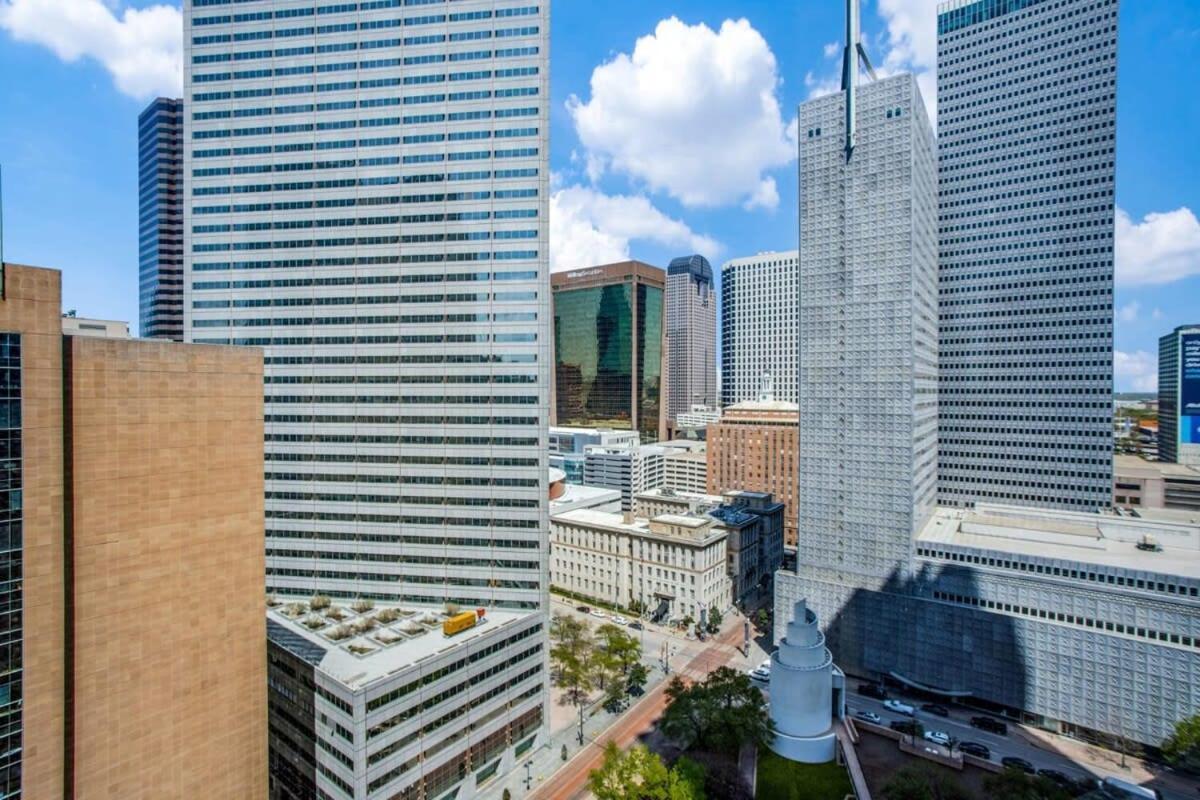 26Th Fl Bold Cozysuites With Pool, Gym Dallas Kültér fotó