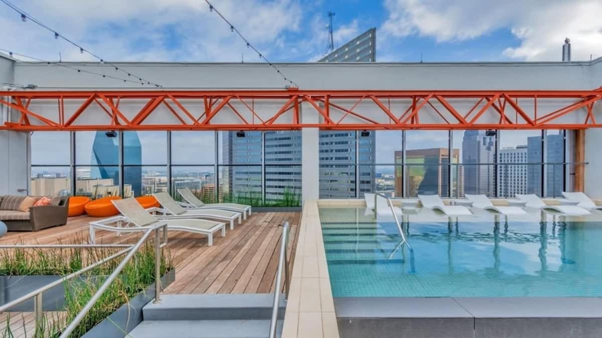 26Th Fl Bold Cozysuites With Pool, Gym Dallas Kültér fotó